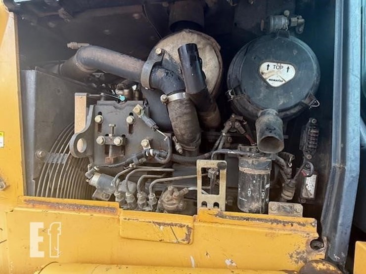 2005-komatsu-d39px-21-image-18
