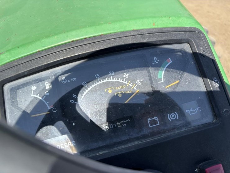 2008-john-deere-4005-image-24