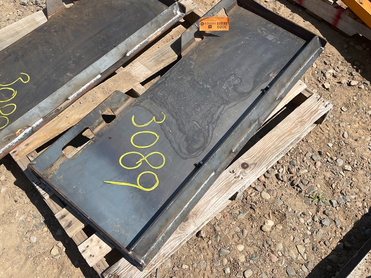 #3089-•-unused-2025-wolverine-quick-attach-mount-plate-image-2
