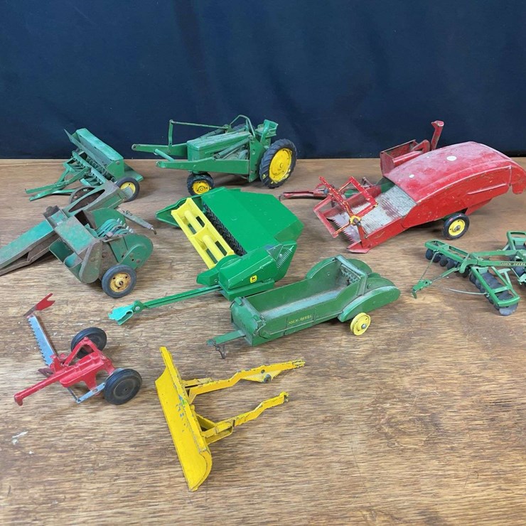 JOHN DEERE 16