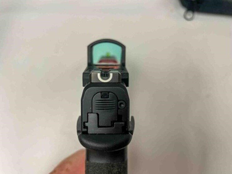 springfield-9mm-pistol-image-6