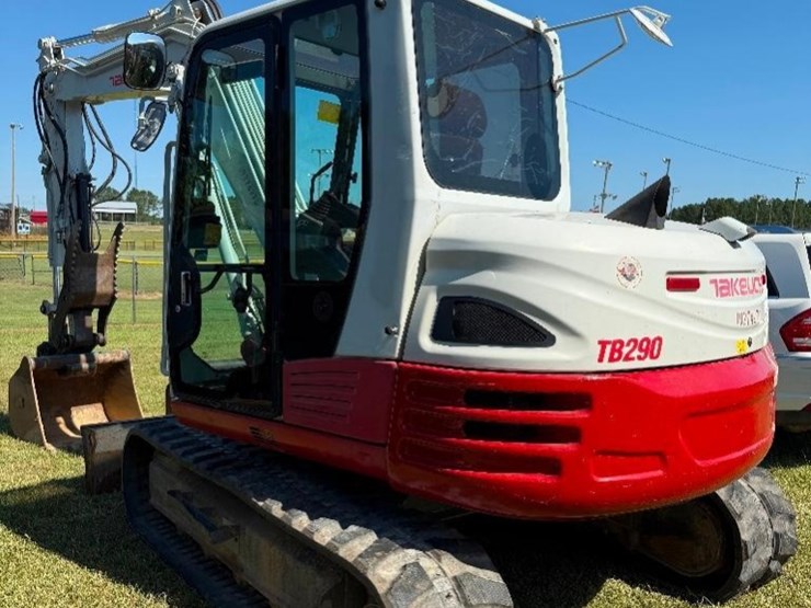 takeuchi-tb290-image-12