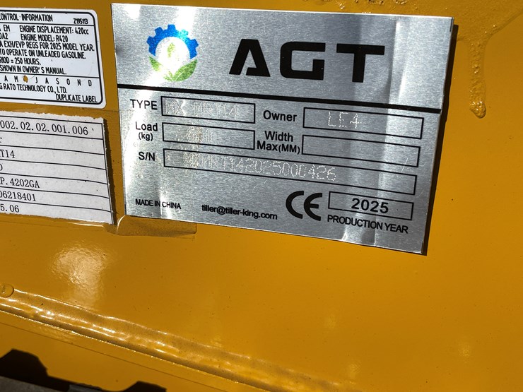 #9466-•-unused-2025-agt-compact-track-loader-image-17