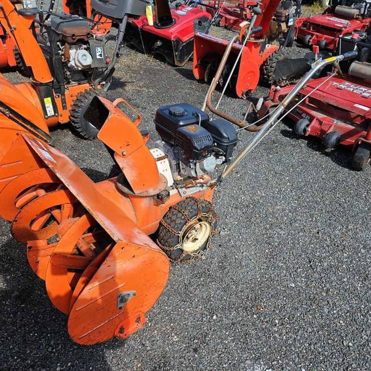 ARIENS SNO-THRO 32" SNOW BLOWER