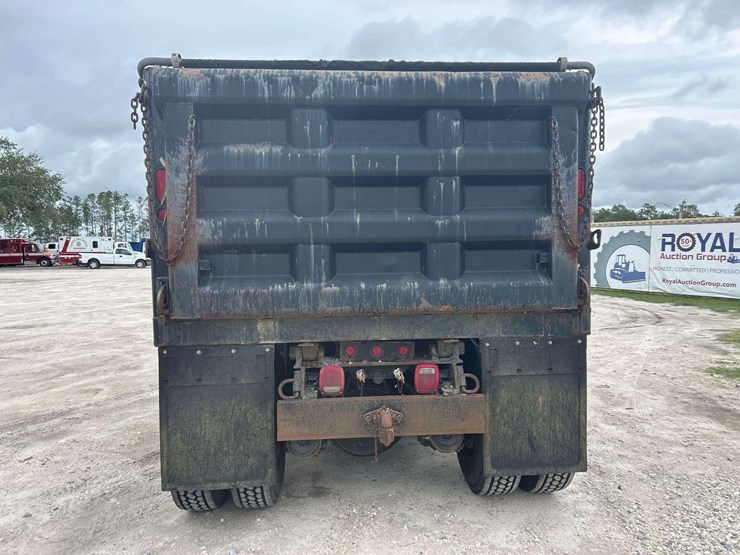 2001-sterling-l7500-image-21