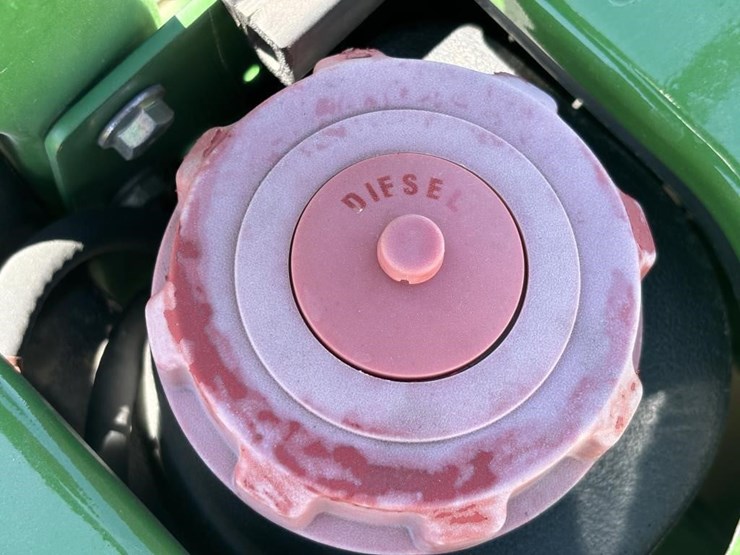 2007-john-deere-1445-image-23