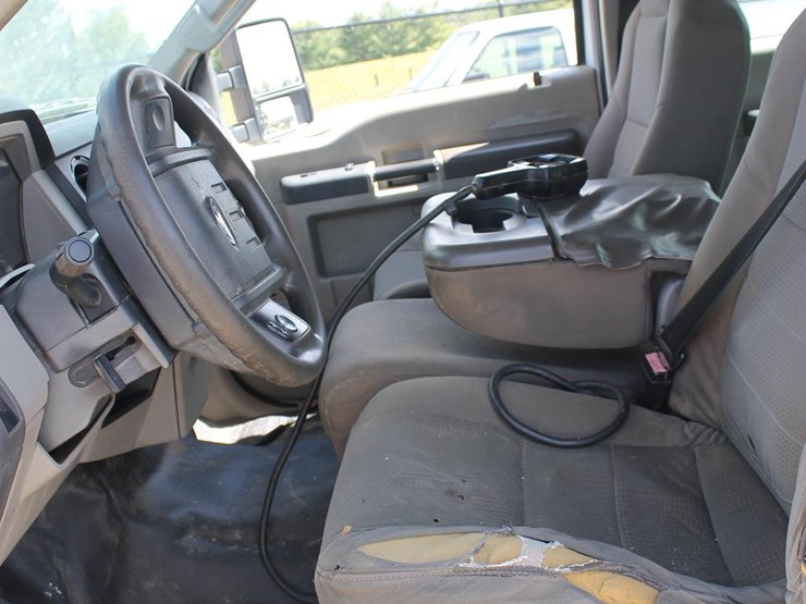2009-ford-f350-image-8