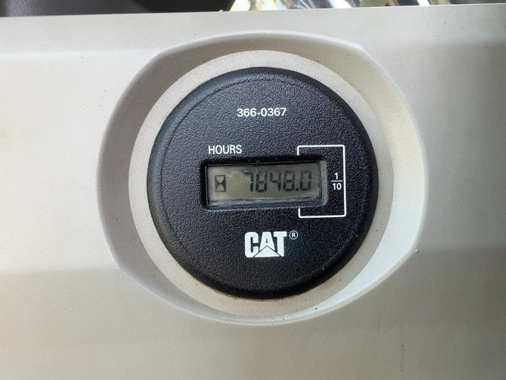 2016-caterpillar-325flcr-hydraulic-excavator-image-41