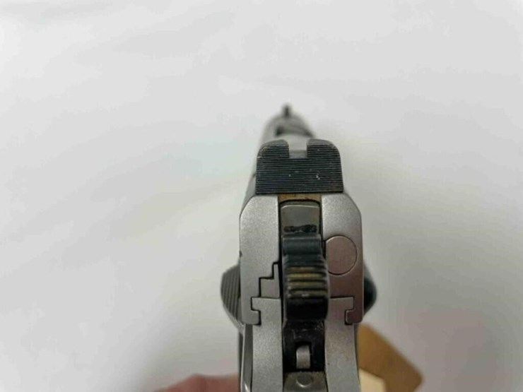 kimber-45-acp-pistol-image-8