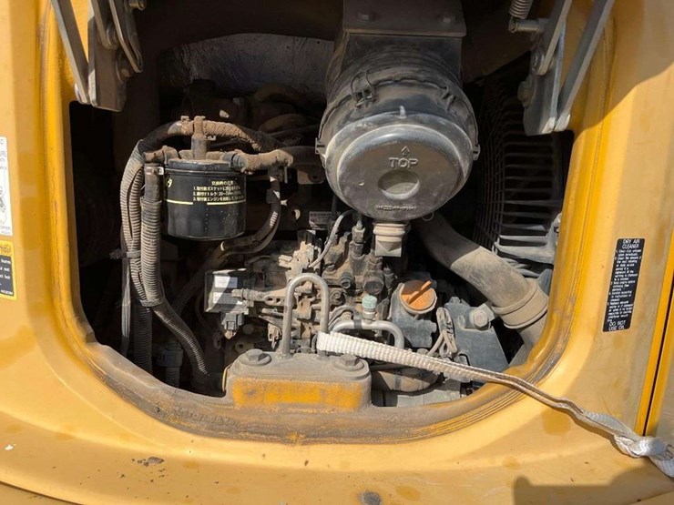 2016-deere-35g-image-7