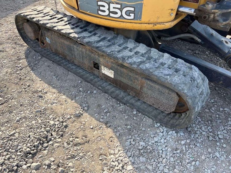 2016-deere-35g-image-20