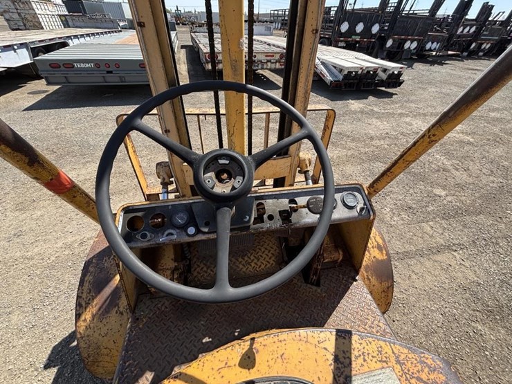 1969-hyster-h60f-image-17