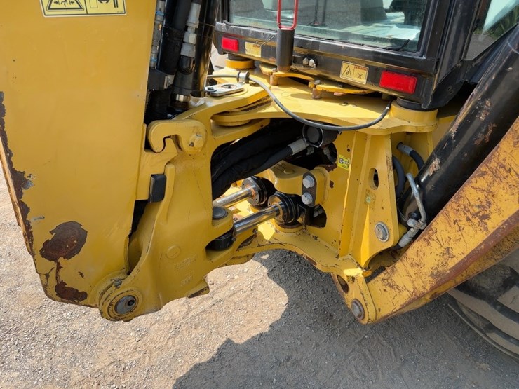 2013-caterpillar-420f-it-image-23