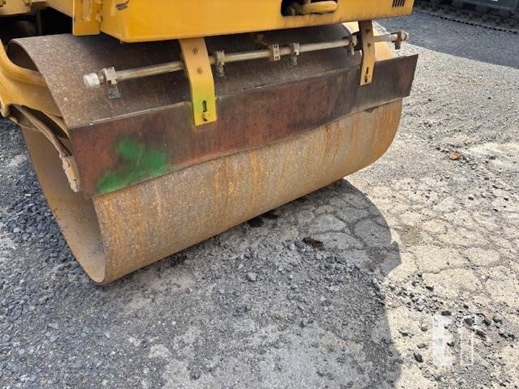 1997-caterpillar-cb-224c-image-23