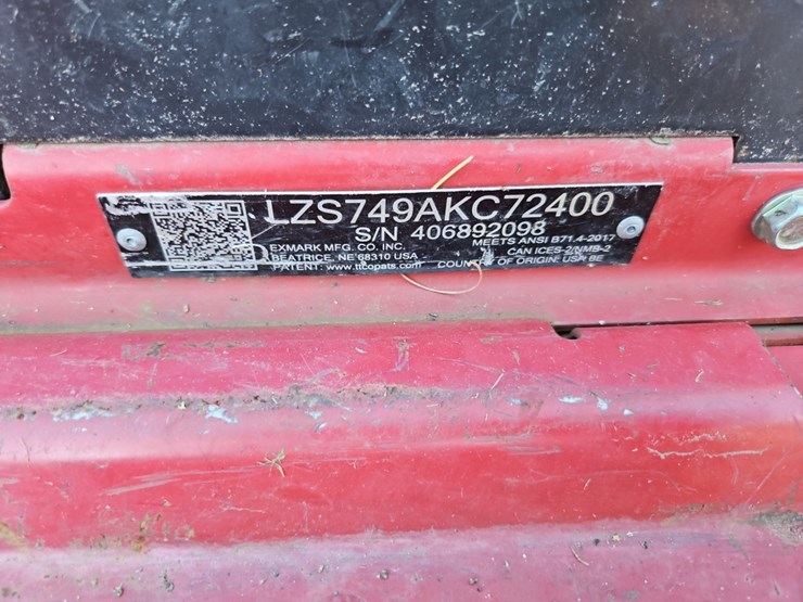 exmark-lazer-z-zero-turn-mower-image-13