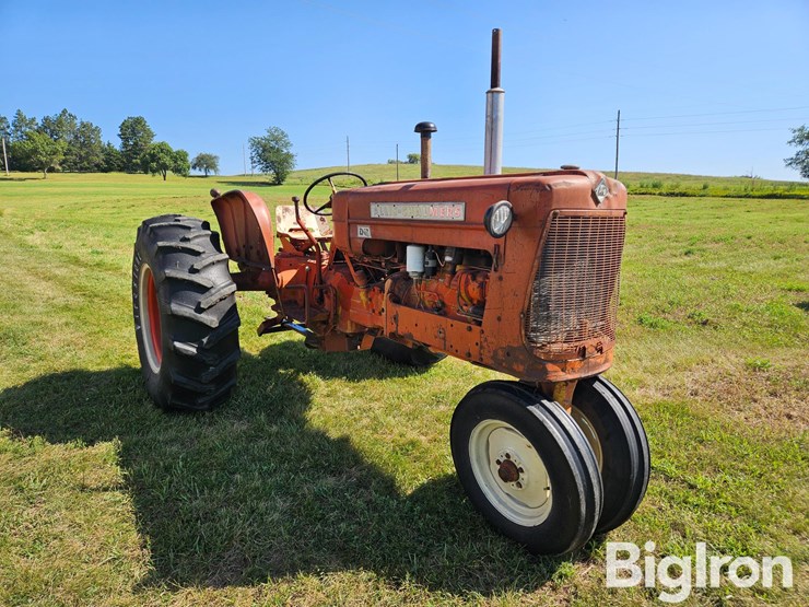 1962-allis-chalmers-d17-image-3