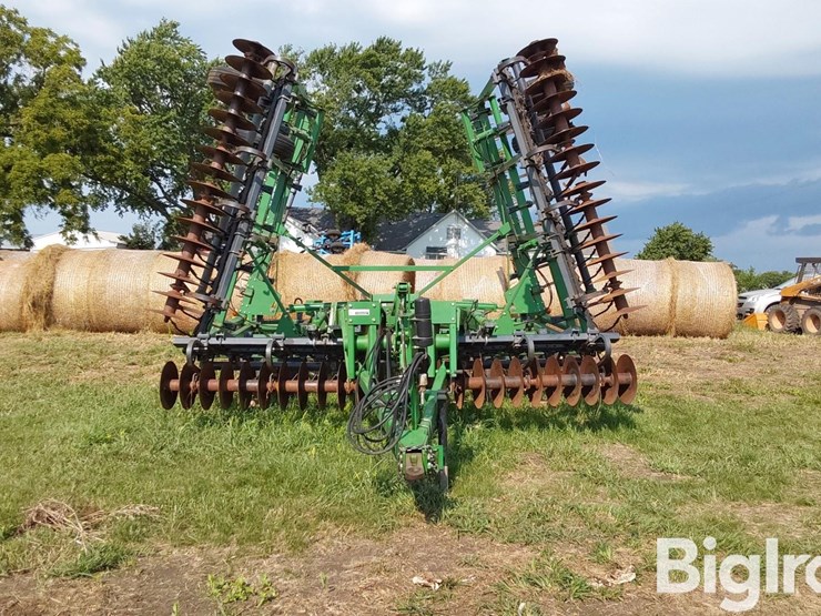 john-deere-726-image-2