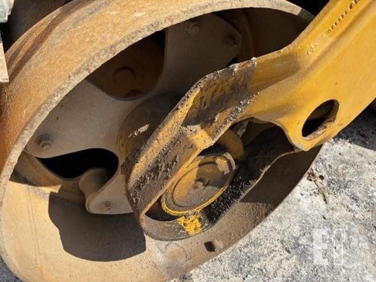 1997-caterpillar-cb-224c-image-24