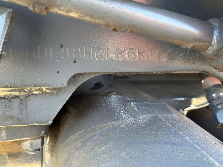 2019-kubota-mx5400-image-47