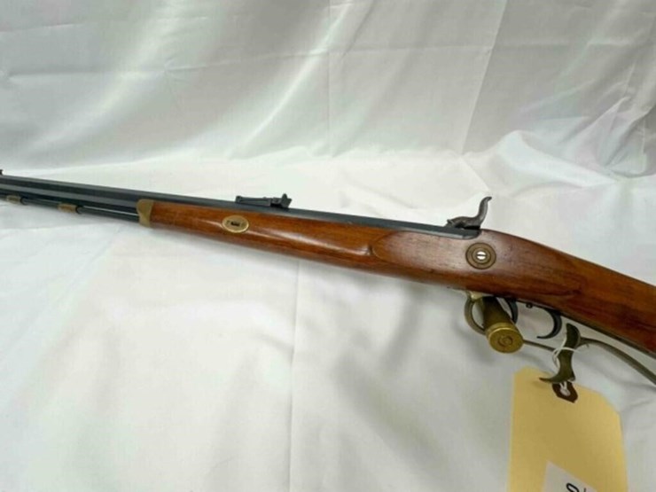 thompson-center-arms-.50-cal-muzzleloader-image-3