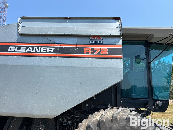 1997-gleaner-r72-image-12