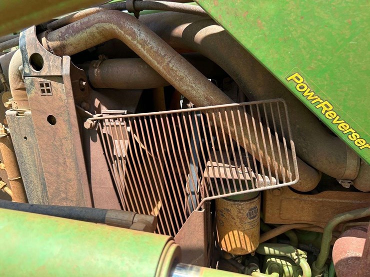 2011-john-deere-5075m-image-8