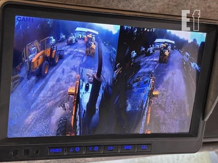 2009-deere-670g-image-42