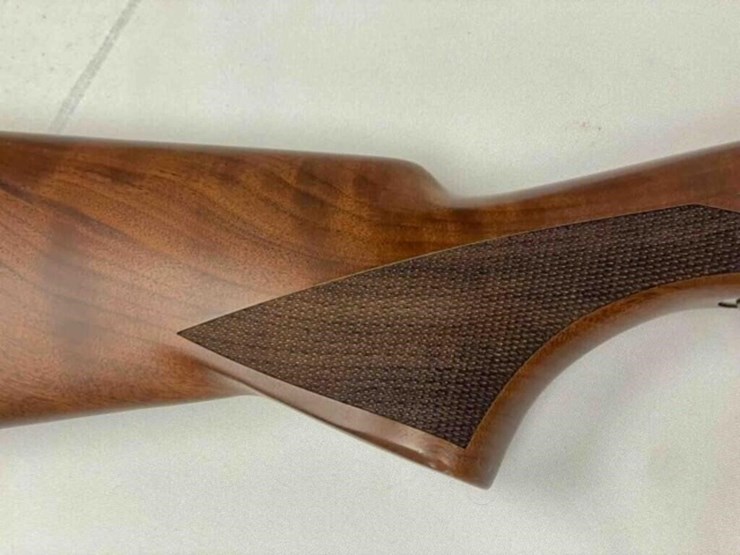 browning-12ga.-shotgun-image-6