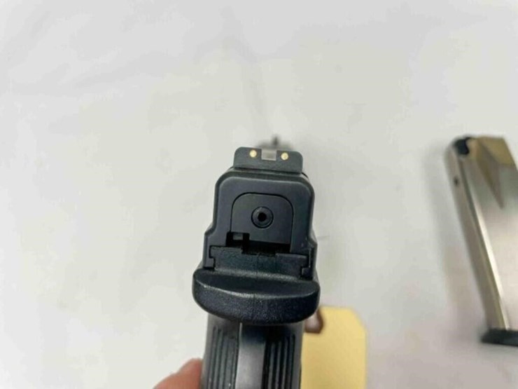 springfield-9mm-pistol-image-11
