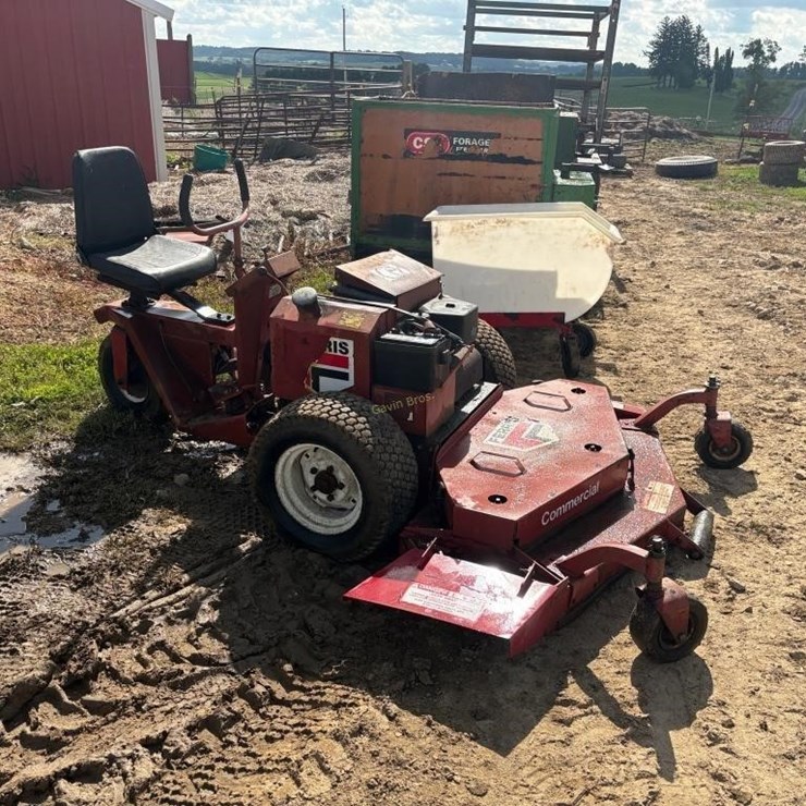 Ferris Commercial Pro Cut 61 Lawn Mower