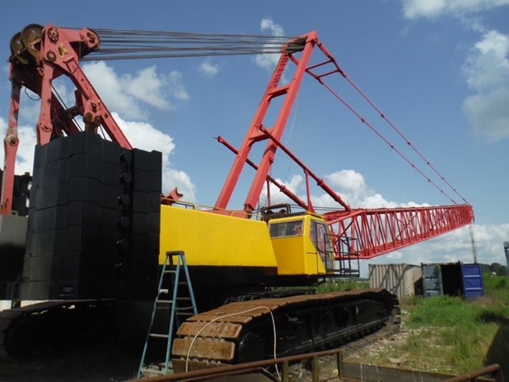 #203-•-sany-300-ton-crawler-crane-image-3