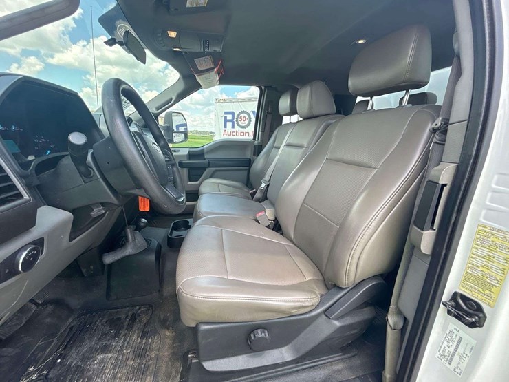2019-ford-f550-image-28