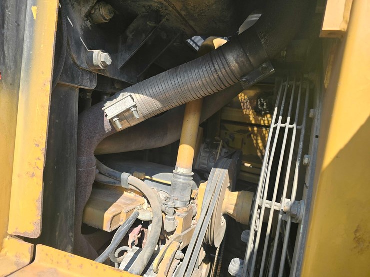 caterpillar-963c-image-11