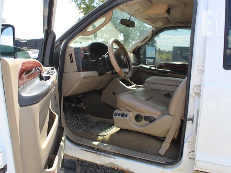 2006-ford-f350-image-10