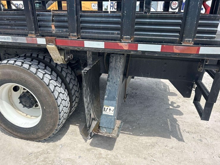 2015-terex-bt2047-image-26