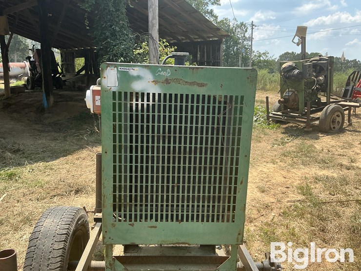 john-deere-4045d-image-10