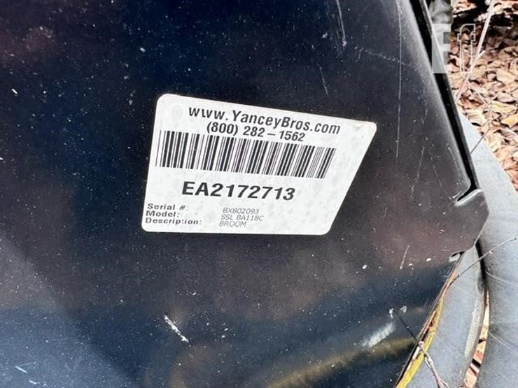 caterpillar-ba118c-hyd-broom-attachment-image-5