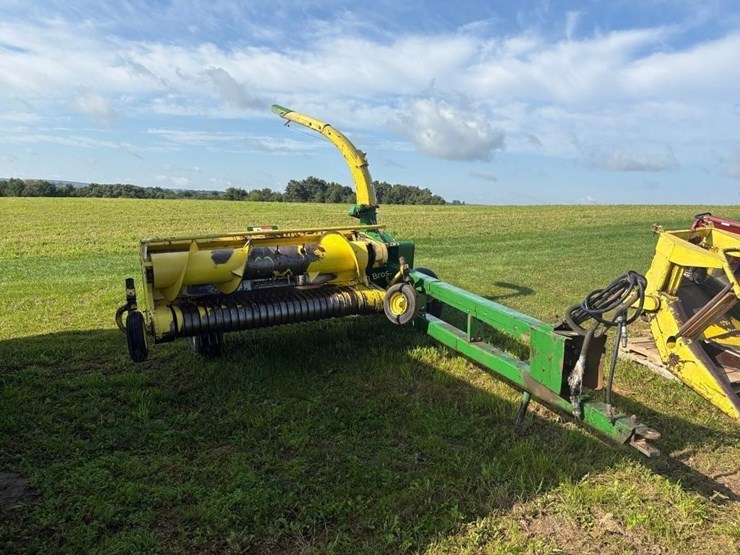 john-deere-3950-image-2