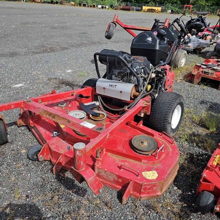 EXMARK TURF TRACER WALK BEHIND MOWER