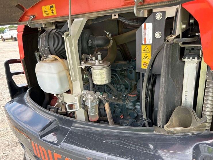 2015-kubota-kx71-3s-image-8