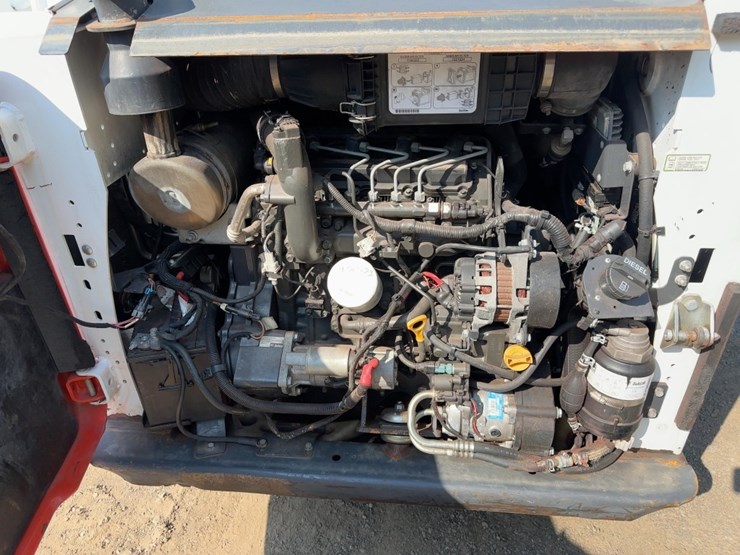 2019-bobcat-t590-image-17