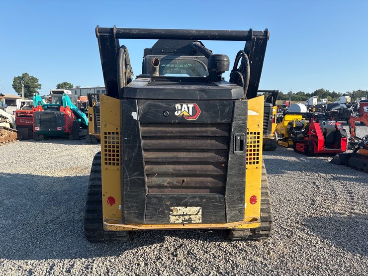 2021-caterpillar-299d3-image-5