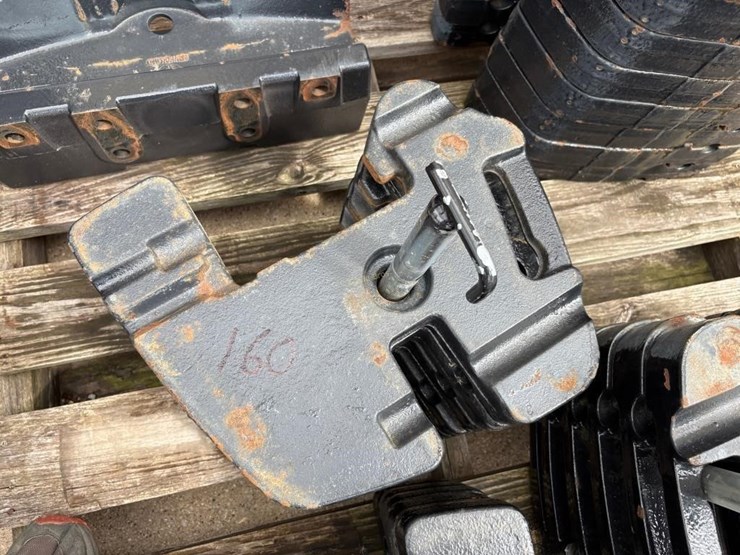 (5)-new-holland-88lb-suitcase-weights-image-1