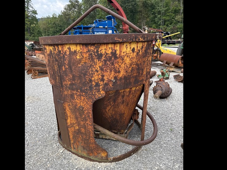 #92-•-concrete-bucket-image-1