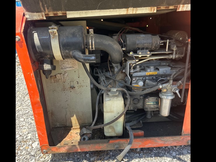 #96-•-kubota-low-boy-diesel-engine-generator-image-4
