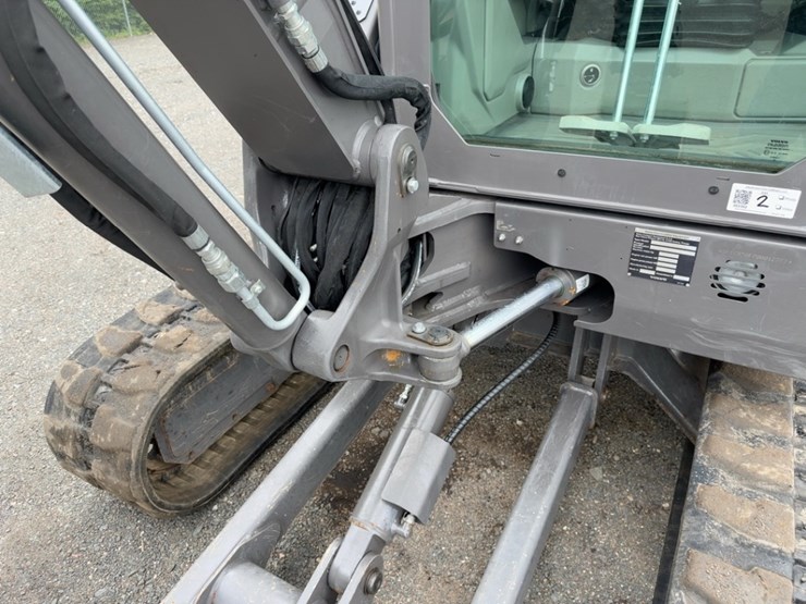 2021-volvo-ecr50f-mini-excavator-image-18