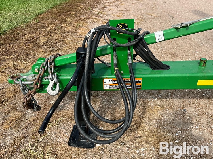 john-deere-15-image-12