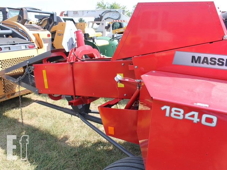 massey-ferguson-1840-image-7