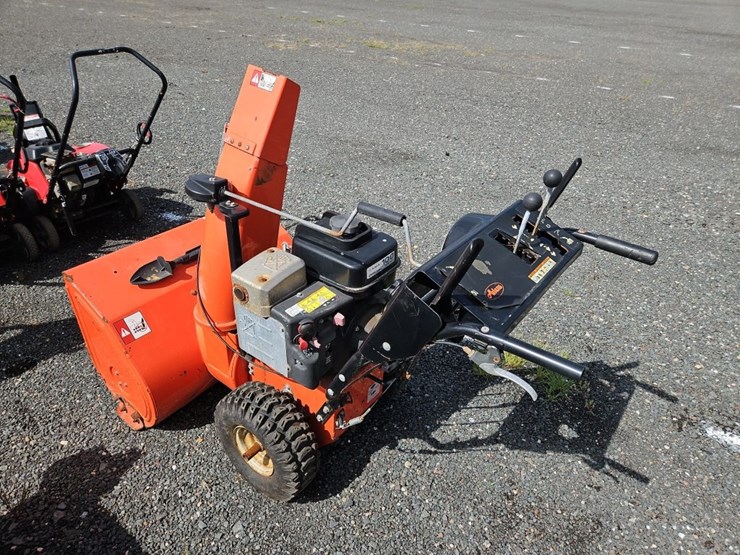 ariens-deluxe-30-snow-blower-image-4