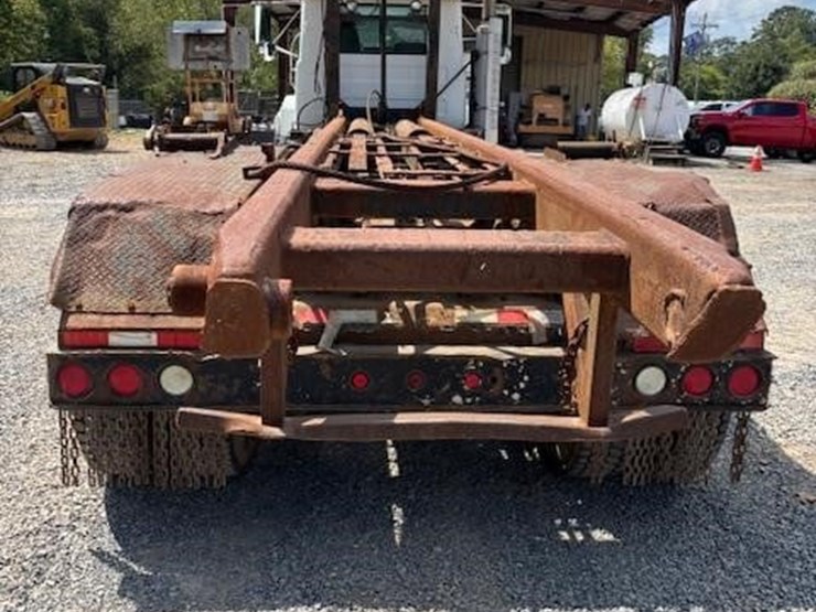 2001-mack-rd688s-image-5